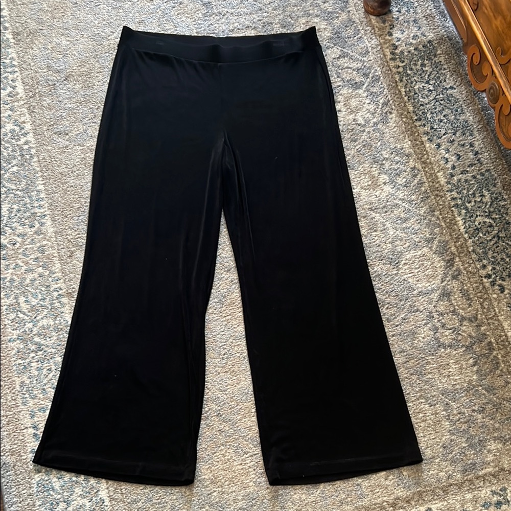 Chico's Classic Black Wide Leg Pants